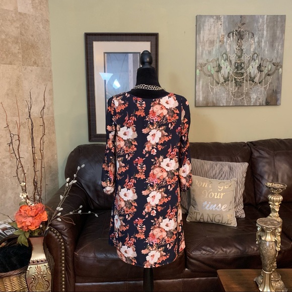 ‼️SOLD‼️ LULUS | NWT Long Sleeve Navy Blue Floral Shifting Dears Dress | S - Picture 6 of 7